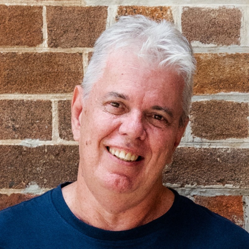 Phil Garrard headshot